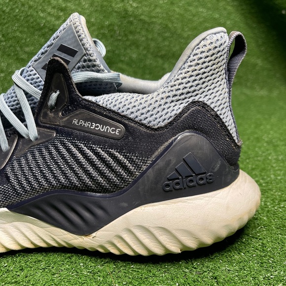 Adidas Alphabounce - Picture 3 of 7